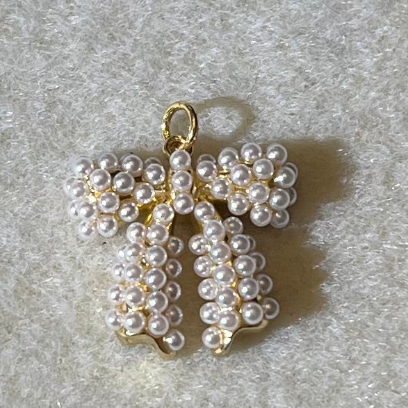 Pearl Bow Charm