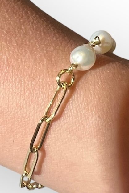 Freshwater Pearl and Gold-Filled Chain Bracelet